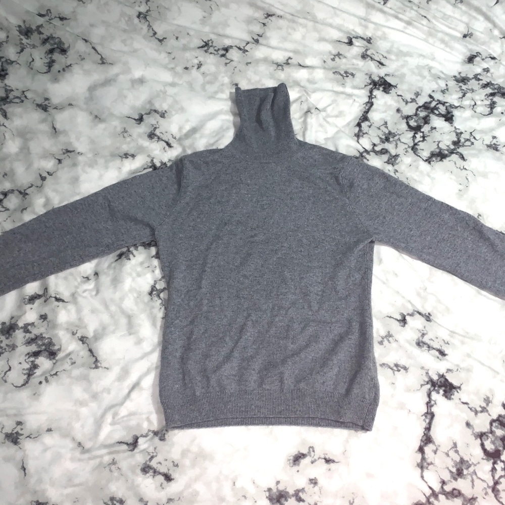 Grey turtleneck sweater